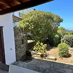 别墅 Stunning Sea View In A Private Setting 斯廷蒂诺